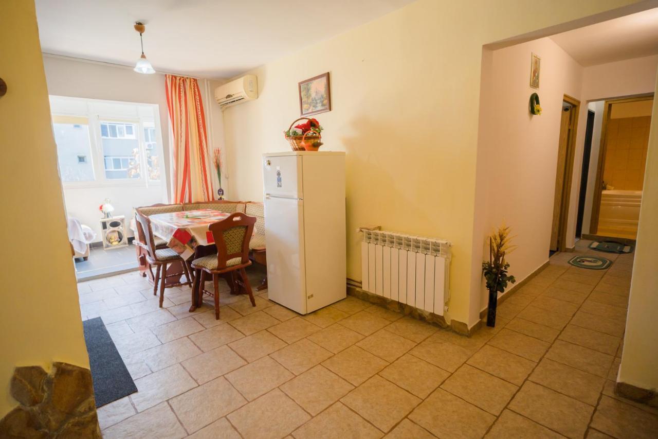 Rustic & Spacious 3Br Apartment Bucareste Exterior foto